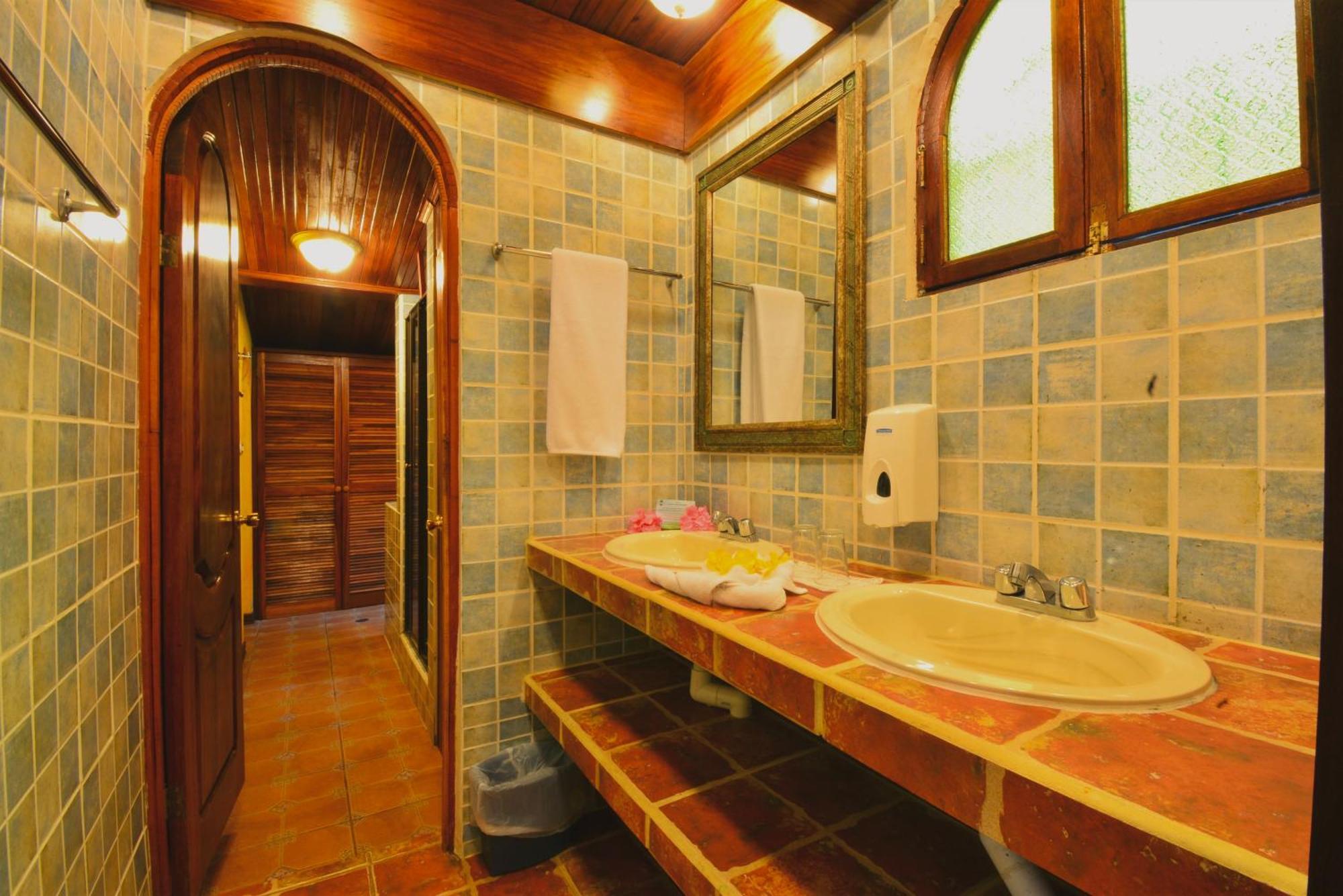 Hotel La Mansion Arenal